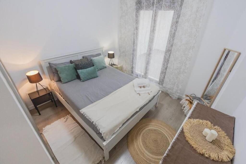 Apartamento Centro Ciudad マラガ エクステリア 写真
